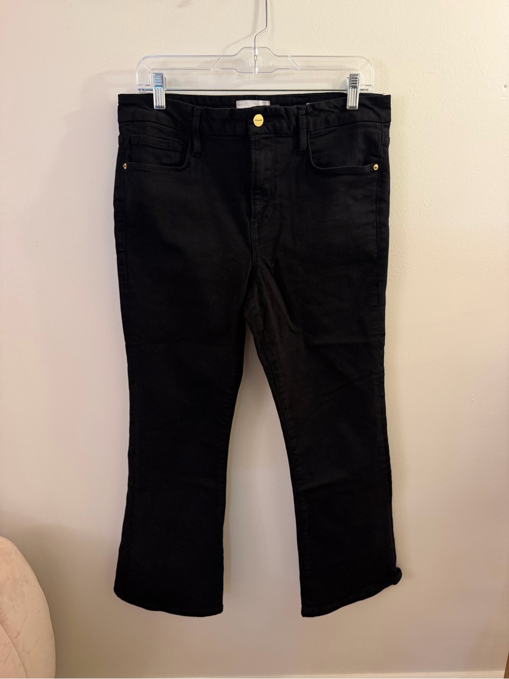 FRAME Denim Le Crop Mini Boot Jeans in Black